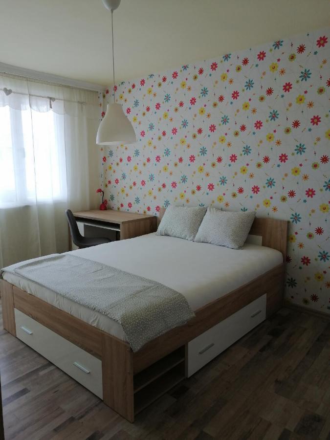 Yanakiev'S Central Apartment Burgas City Exterior foto